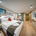 Mountain Otel